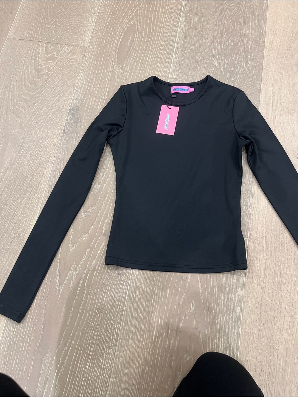 Edikted Girls' Black Long Sleeve Crew Neck Top